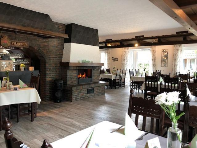 Gasthof Zum Dorfkrug Molbergen Екстериор снимка